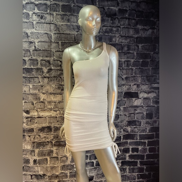 White Ribbed 1 Shoulder Summer Mini Bodycon Dress - Picture 3 of 8